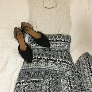 Black and White Patterned Maxi Skirt Size Small